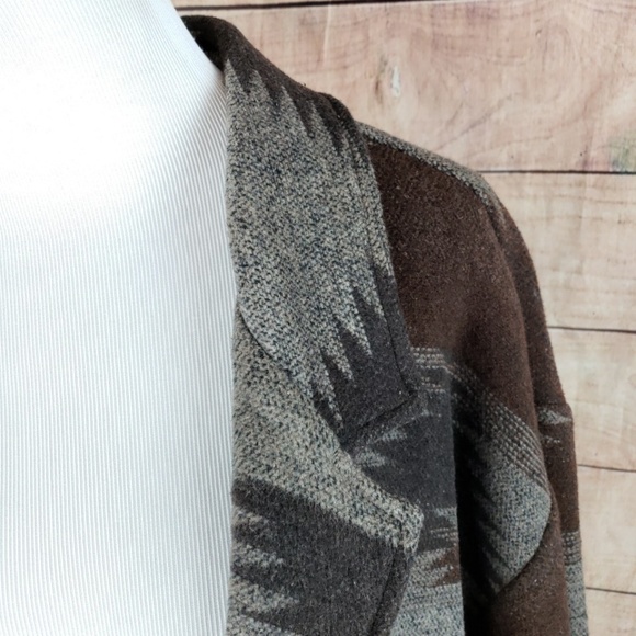 David Paul New York Aztec Print Jacket - Picture 2 of 7